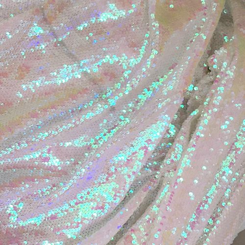 5MM幻彩粉色加密鱼鳞亮片幻彩亮片面料网底蕾丝布料婚纱礼服面料