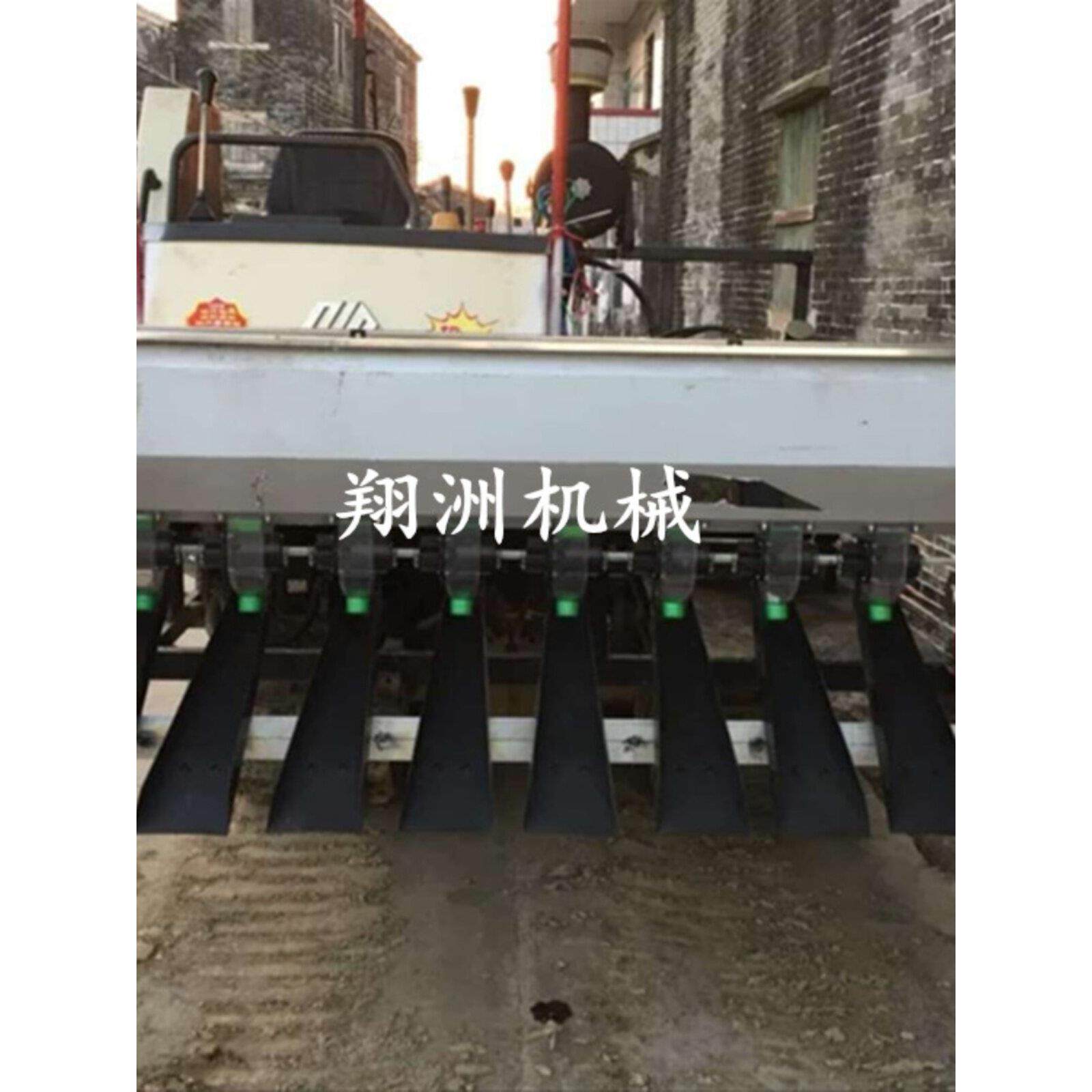 定做履带车前置施肥器不锈钢电动撒肥机水田旋耕机打浆机撒肥器