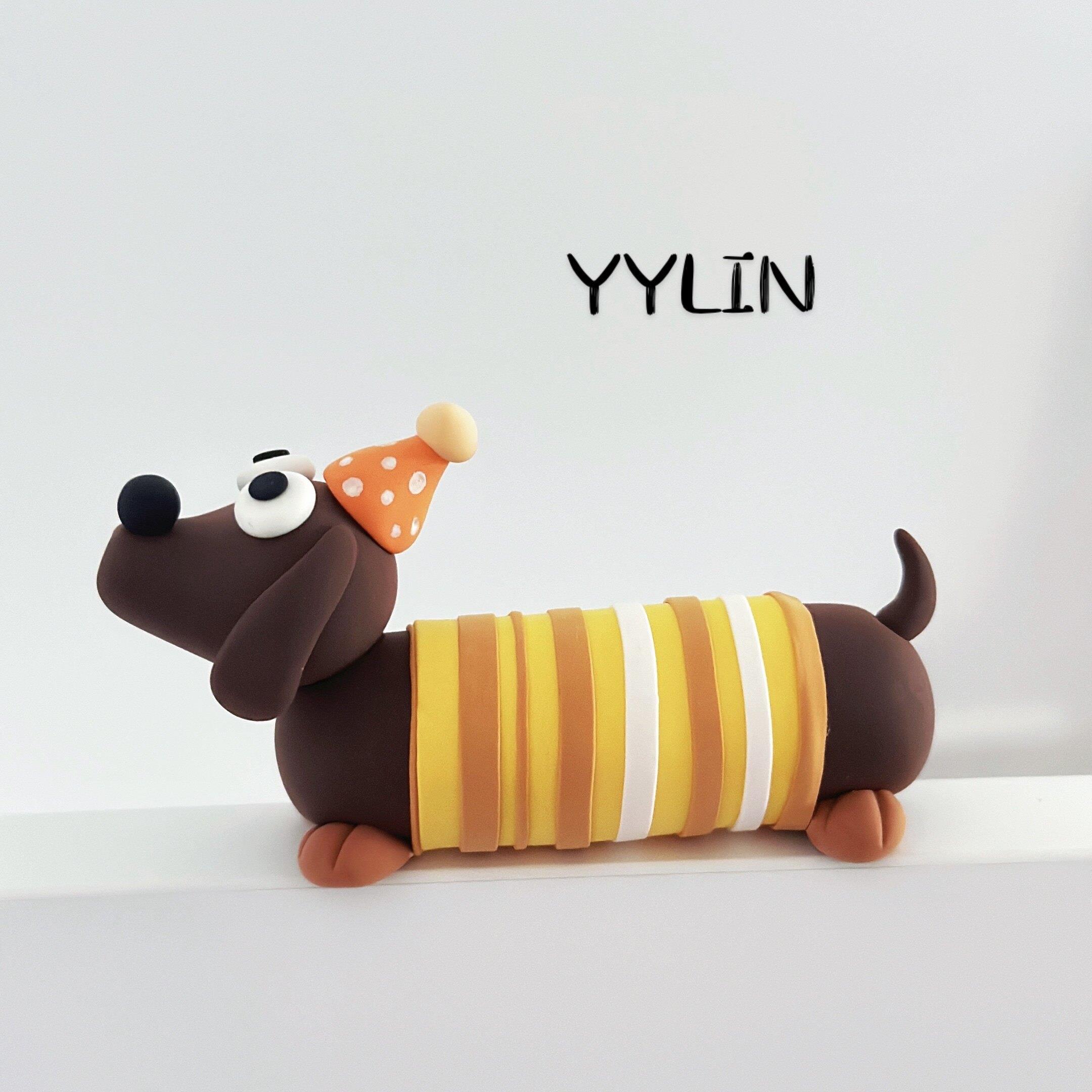 YYLIN·定制款腊肠狗粘土原创车载创意中控台摆件桌面可爱摆件