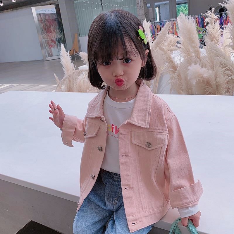 2024春季女童牛仔外套小童长袖开衫儿童卡通单排扣翻领夹克衫新款