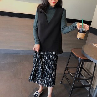 碎花拼接百褶裙2件套潮 时尚 22春秋新款 假2件背心裙复古宽松中长款