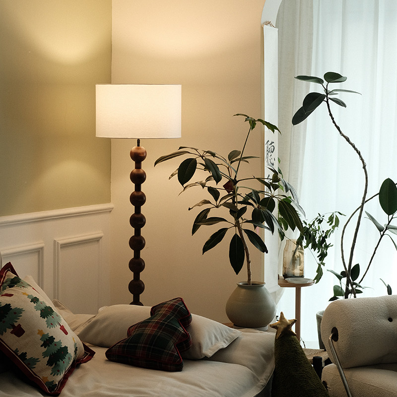 复古实木落地灯客厅沙发卧室法式美式中古侘寂轻奢高级感落地台灯