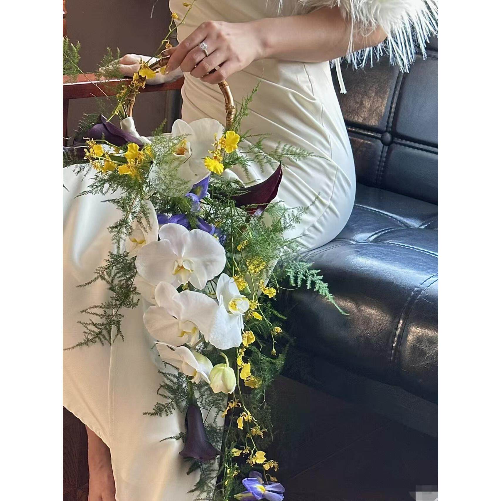 竹节手环花成品仿真花束送朋友闺蜜订婚结婚手捧花束创意毕业花束