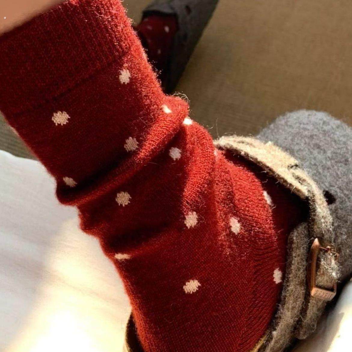 复古红本命红色波点拉绒袜太好看了巨巨巨显白,女士内衣/男士内衣/家居服,中筒袜,淘宝优惠券,粉丝福利购,淘宝优惠卷