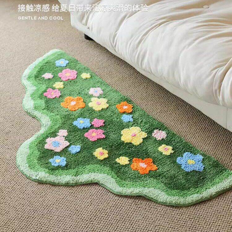 绿草地客厅地毯儿童卧室小清新床边毯可爱毛绒田园风绿色苔藓地垫