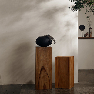 侘寂风底座雕塑造台装饰摆件方形香樟木日式民宿碳化木墩家用实木
