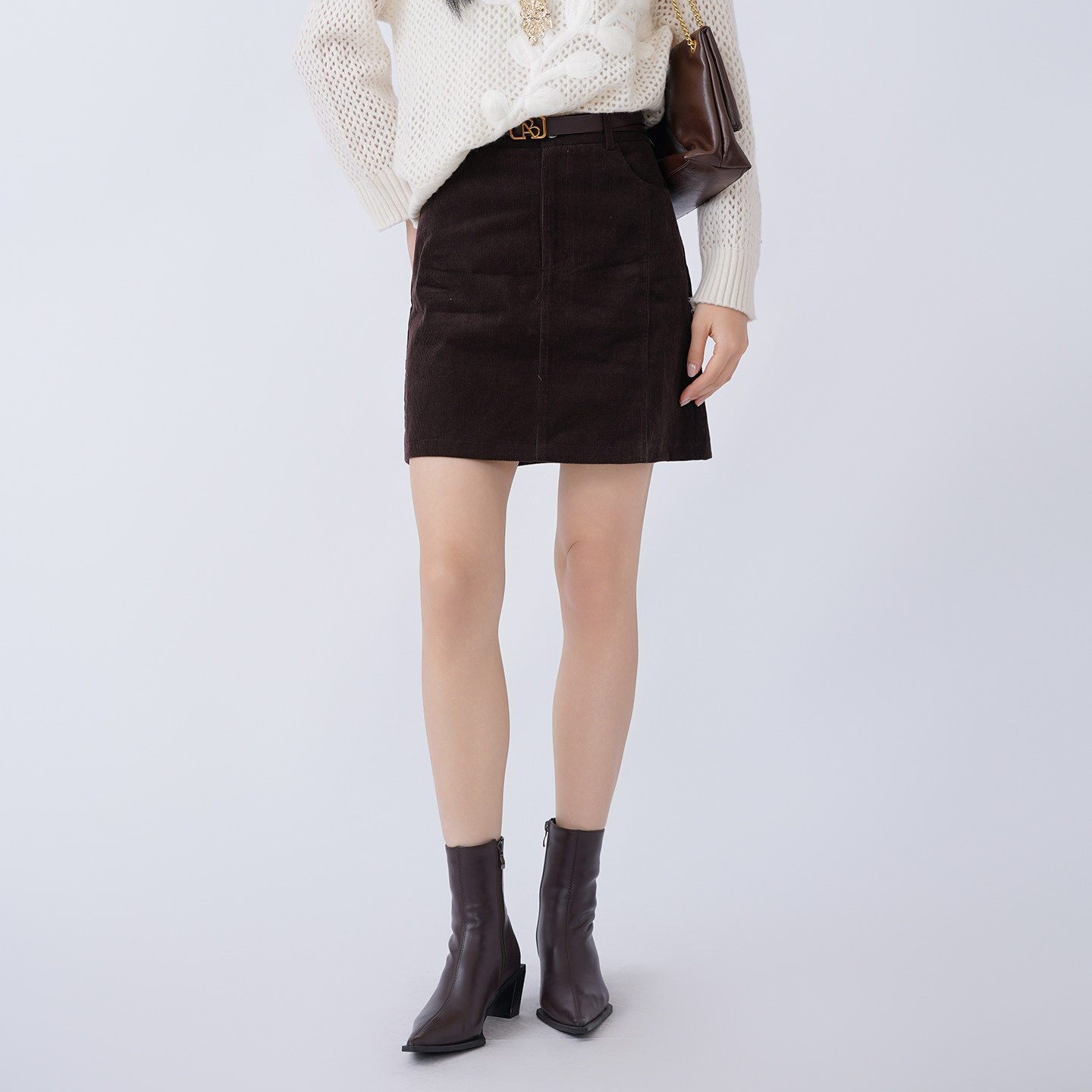 半身裙2026春季新品短款小个子包臀裙显瘦气质A字裙百搭女