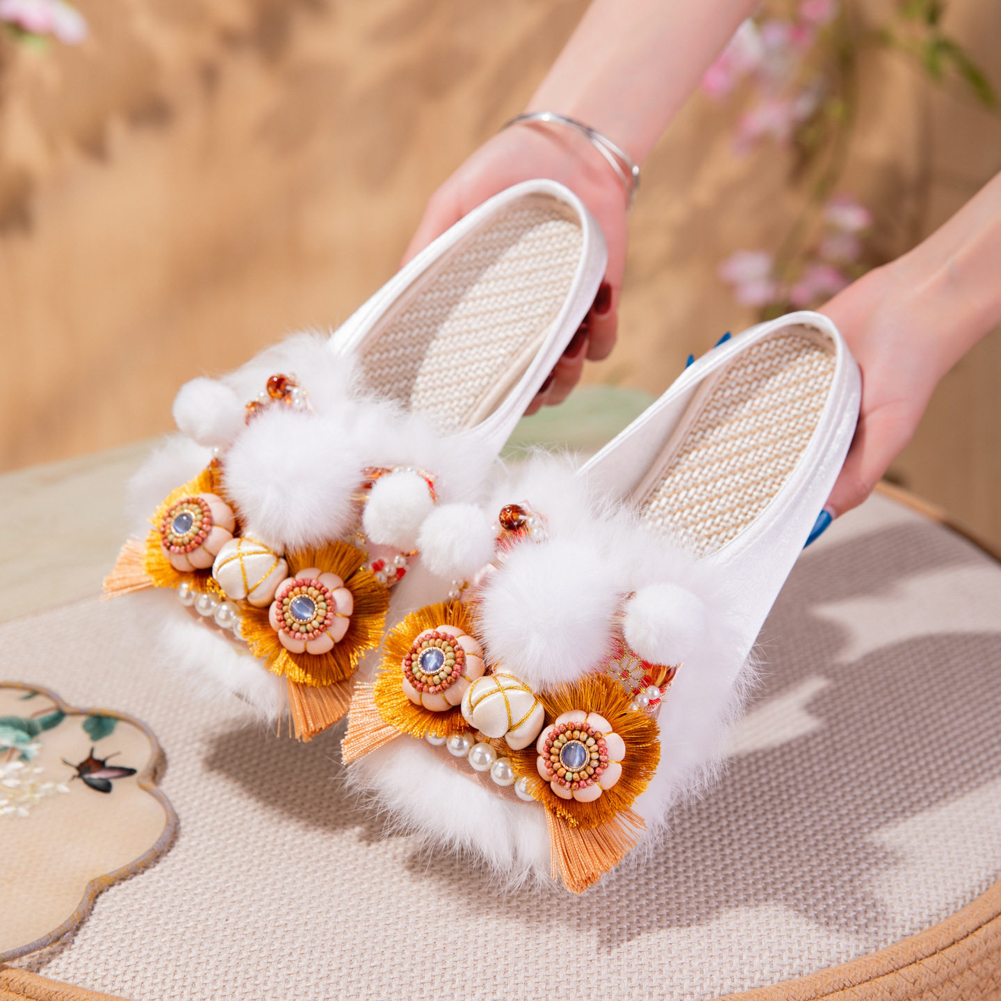 雪球虎单拖鞋2026早春新款白色虎头鞋成人非遗手工布鞋复古民族风