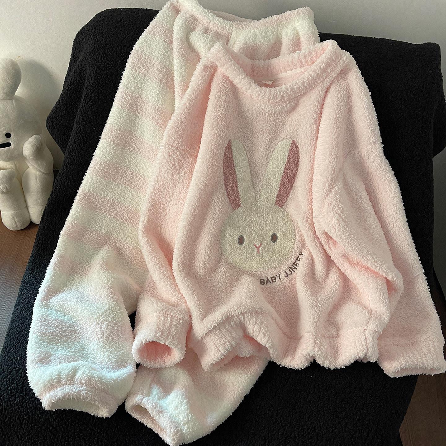 甜美粉色兔子睡衣女冬季加绒加厚保暖半边绒条纹珊瑚绒家居服套装