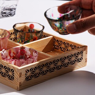 日式木制镂空雕花四宫格九宫格托盘餐具雕刻品茗清酒杯木盒收纳盒