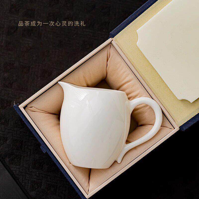 景德镇羊脂玉瓷美人公道杯德化白瓷陶瓷茶海分茶器功夫茶具匀茶杯