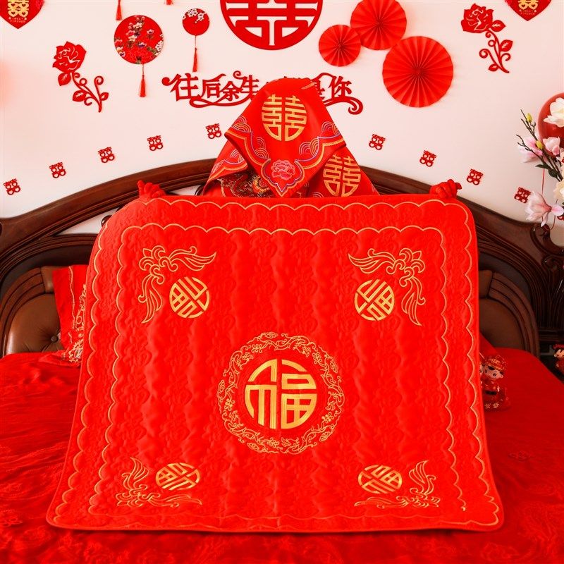 女方结婚用品坐福垫结婚新娘床上坐福垫百福刺绣加大坐垫婚房喜被,节庆用品/礼品,婚庆跪垫,淘宝优惠券,粉丝福利购,淘宝优惠卷
