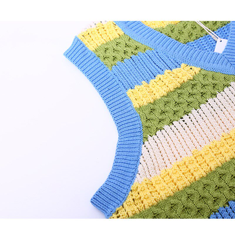 针织马甲女外搭2024年新款秋装复古撞色条纹V领毛衣背心小叠穿