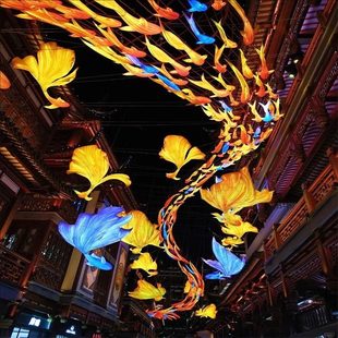 鱼灯笼上海豫园鱼灯孔雀鱼网红鱼群花灯锦鲤鱼风景区商业街鱼形挂