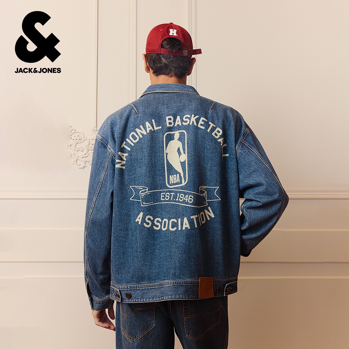 杰克琼斯户外运动NBA联名男装牛仔夹克冬春季新全棉印花翻领外套