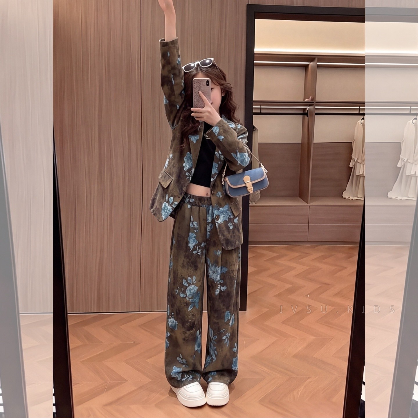 女童西装套装秋季2026新款儿童阔