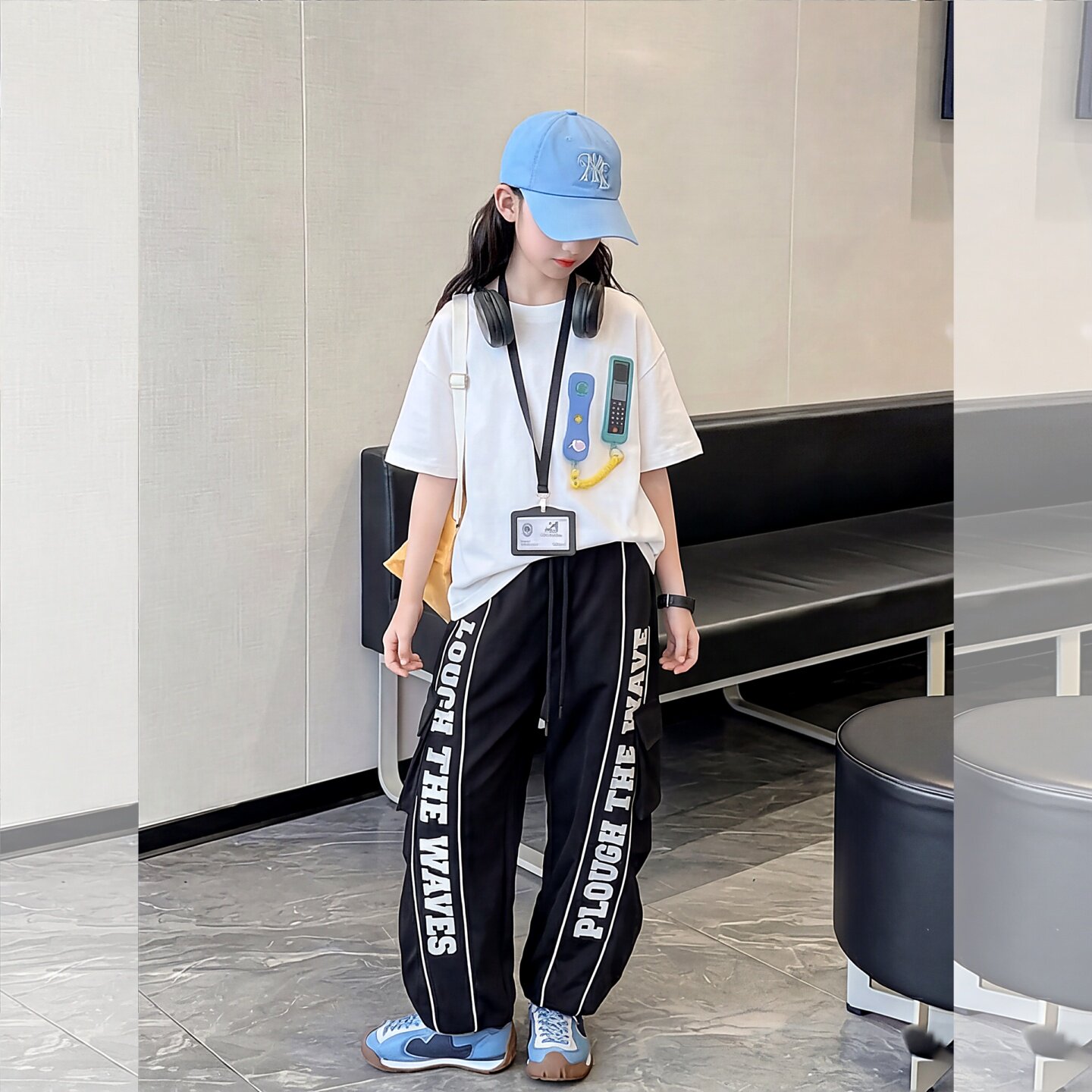 女童T恤套装夏季2026新潮酷短袖背心速干工装裤中大童爵士街舞服9