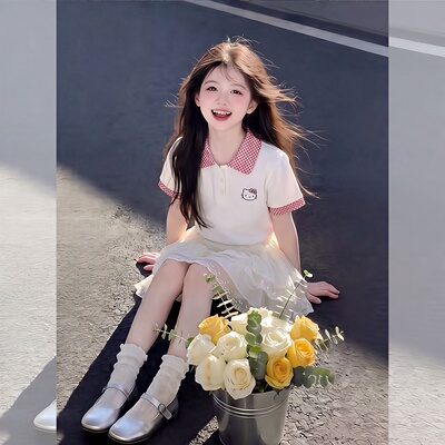甜美少女风HelloKitty翻领短袖9