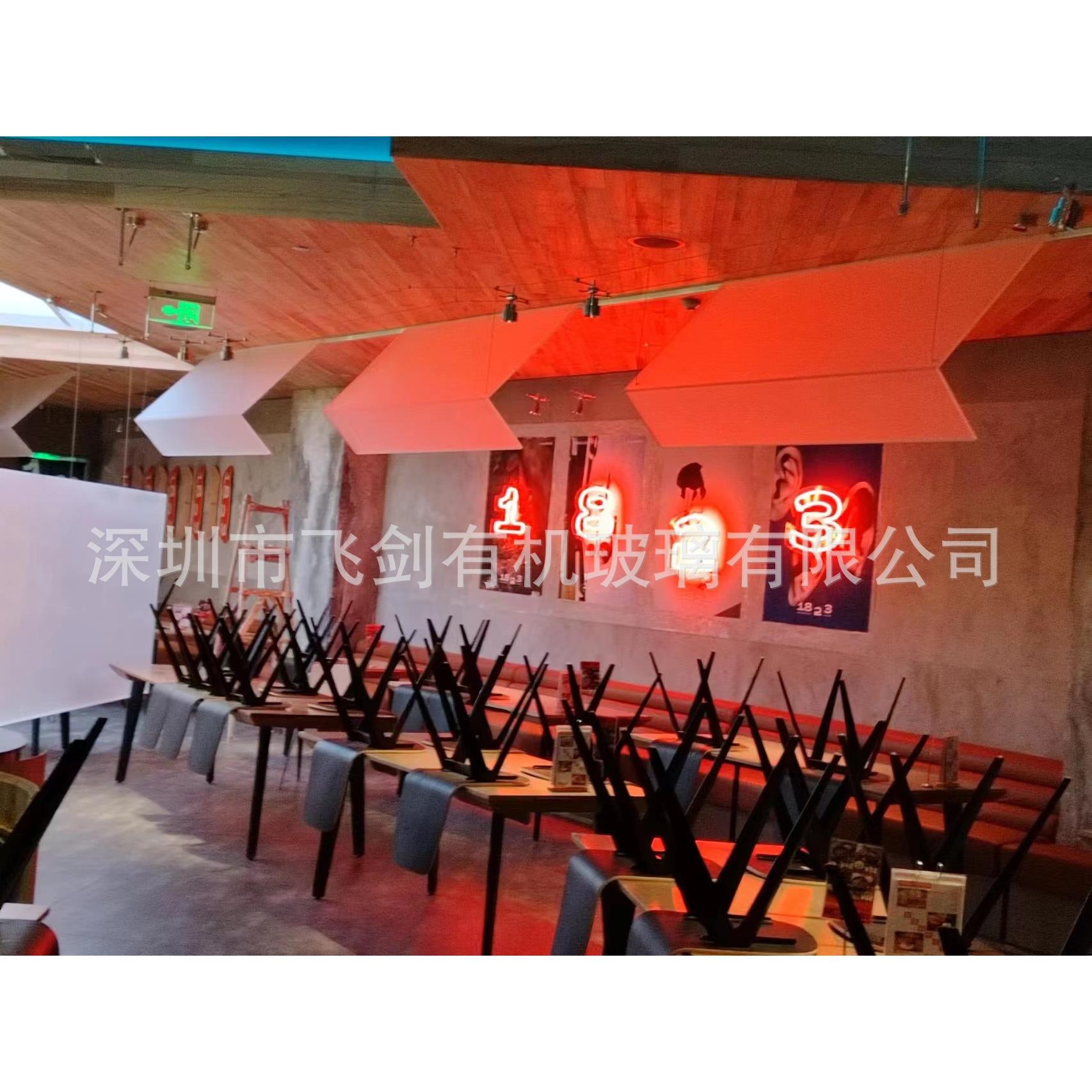 亚克力制作超大尺寸磨砂透明屏风隔断装饰走廊过道摆件