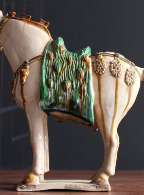 陶瓷马摆件仿古工艺品三花马家居博古架收藏古玩招财唐三彩高28cm