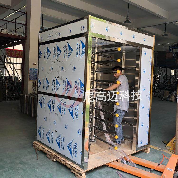 火车站大厅入口全封闭式矩形单向梳状门侧边封板手推单项旋转闸机