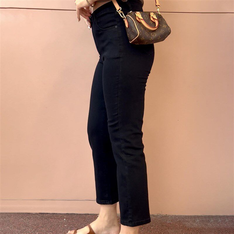 弹力直筒牛仔裤女大码微胖妹妹梨型身材高腰显瘦小个子黑色烟管裤
