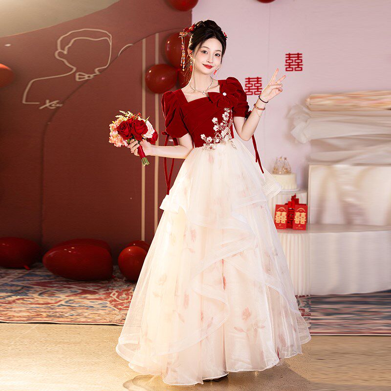 大码敬酒服新娘2024新款夏季红色订婚结婚礼服女出阁宴回门高级感