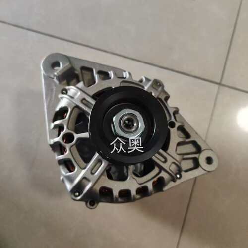 适用现代雅绅特发电机3730023700发电机3730026100发电机12V90A