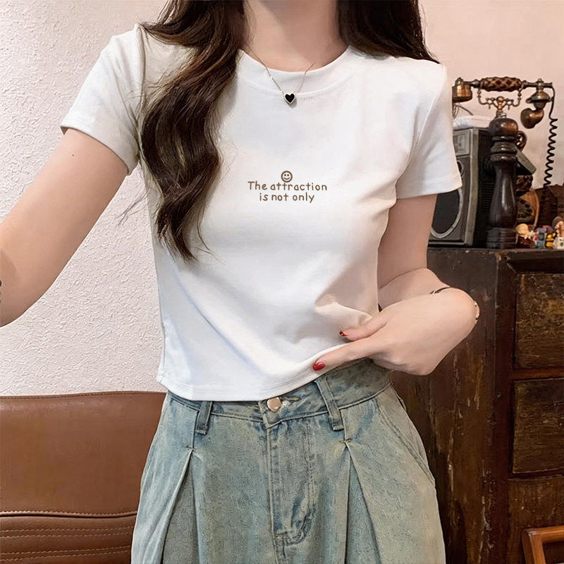 正肩短袖t恤女2026年新款夏季时尚洋气显瘦内搭纯棉白色短款上衣