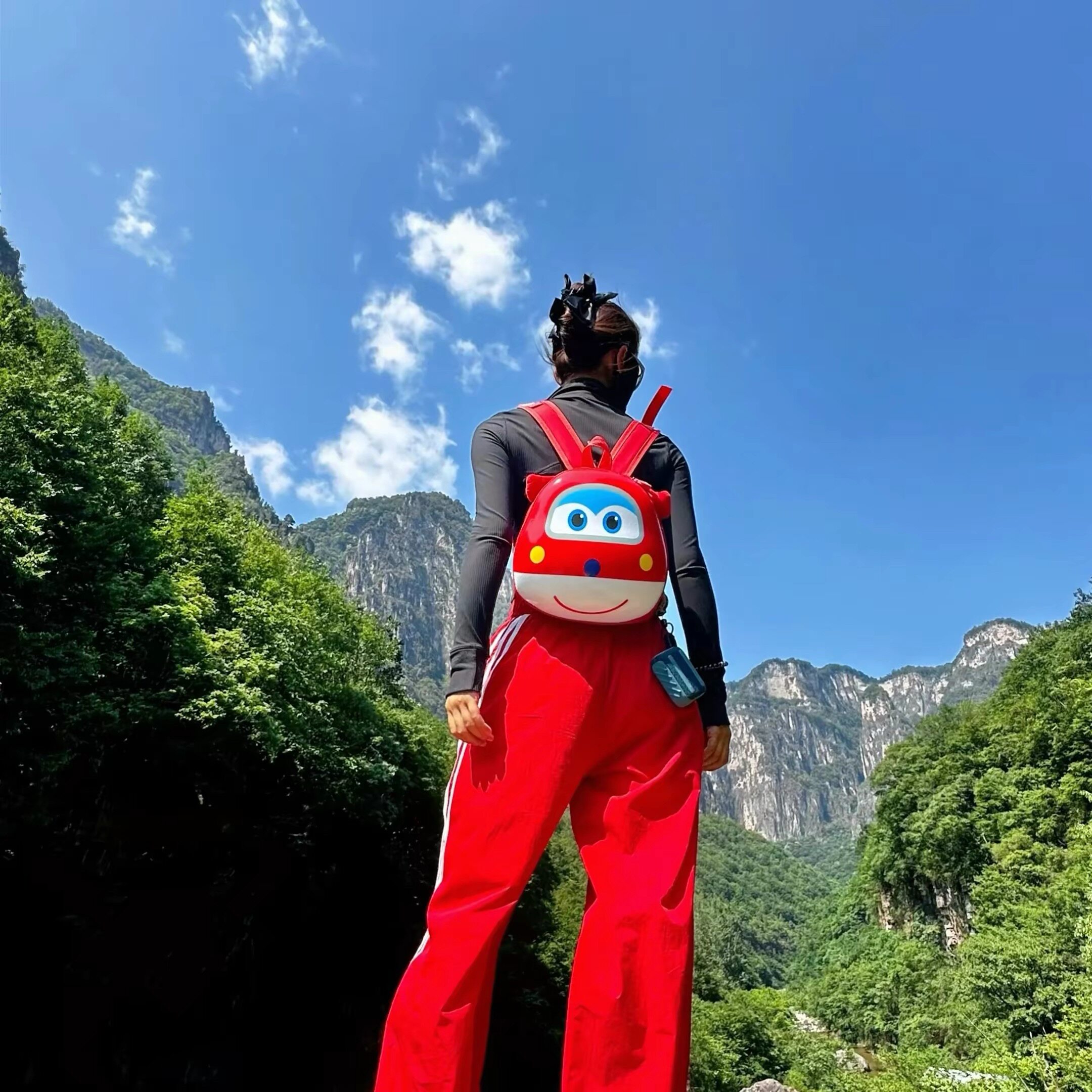 超级飞侠书包乐迪登山包双肩包创意羽毛球便携收纳包大学生旅游包