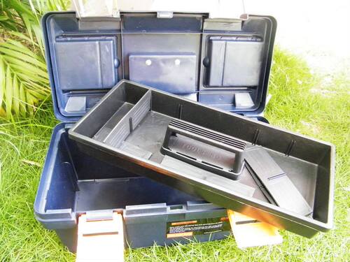 17寸多功能 工具箱 收纳箱 手提家用塑料箱 420*200*170mm
