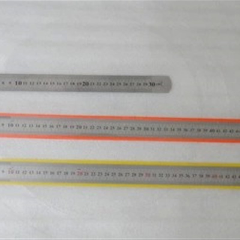 钢直尺 30cm 50cm 1米 300mm 500mm 1000mm 钢直尺图片