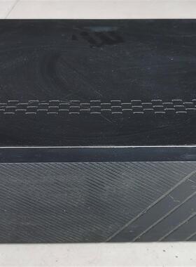 海康威视16路8盘位网络H.265监控录像主机DS-8816N-R8单盘支持8T