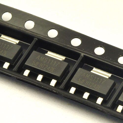 贴片AMS1117-1.8V AMS1117-5V 电源稳压芯片 降压IC 线性稳压集成