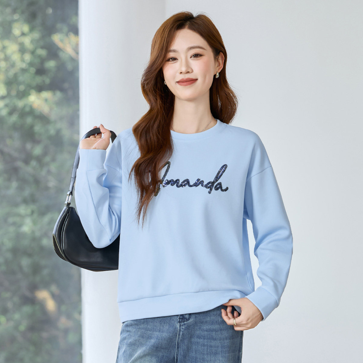 春季圆领长袖卫衣女款小个子高级感2026年爆款宽松正肩女士上衣