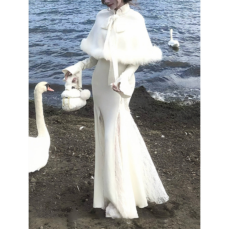 法式富家千金气质套装女冬季收腰显瘦蕾丝拼接连衣裙+斗篷两件套