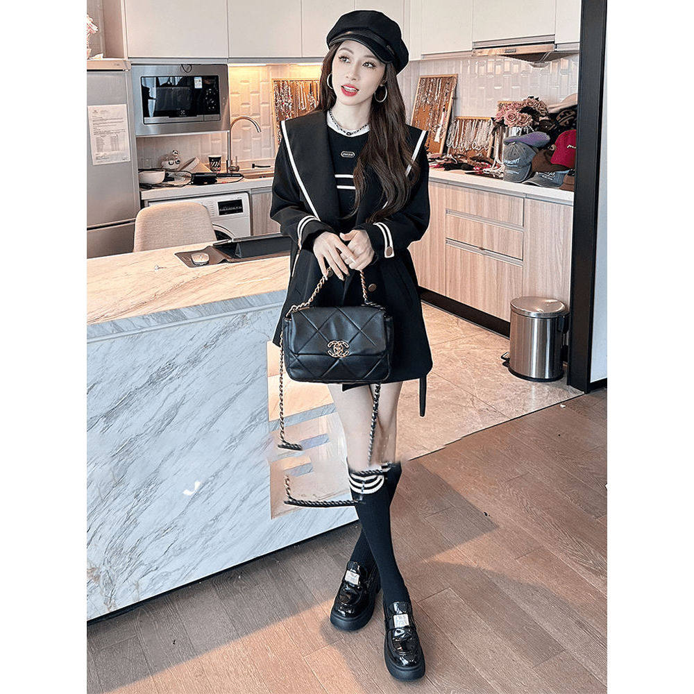 春秋新款法式赫本复古英伦风设计感海军领撞色双排扣风衣宽松外套