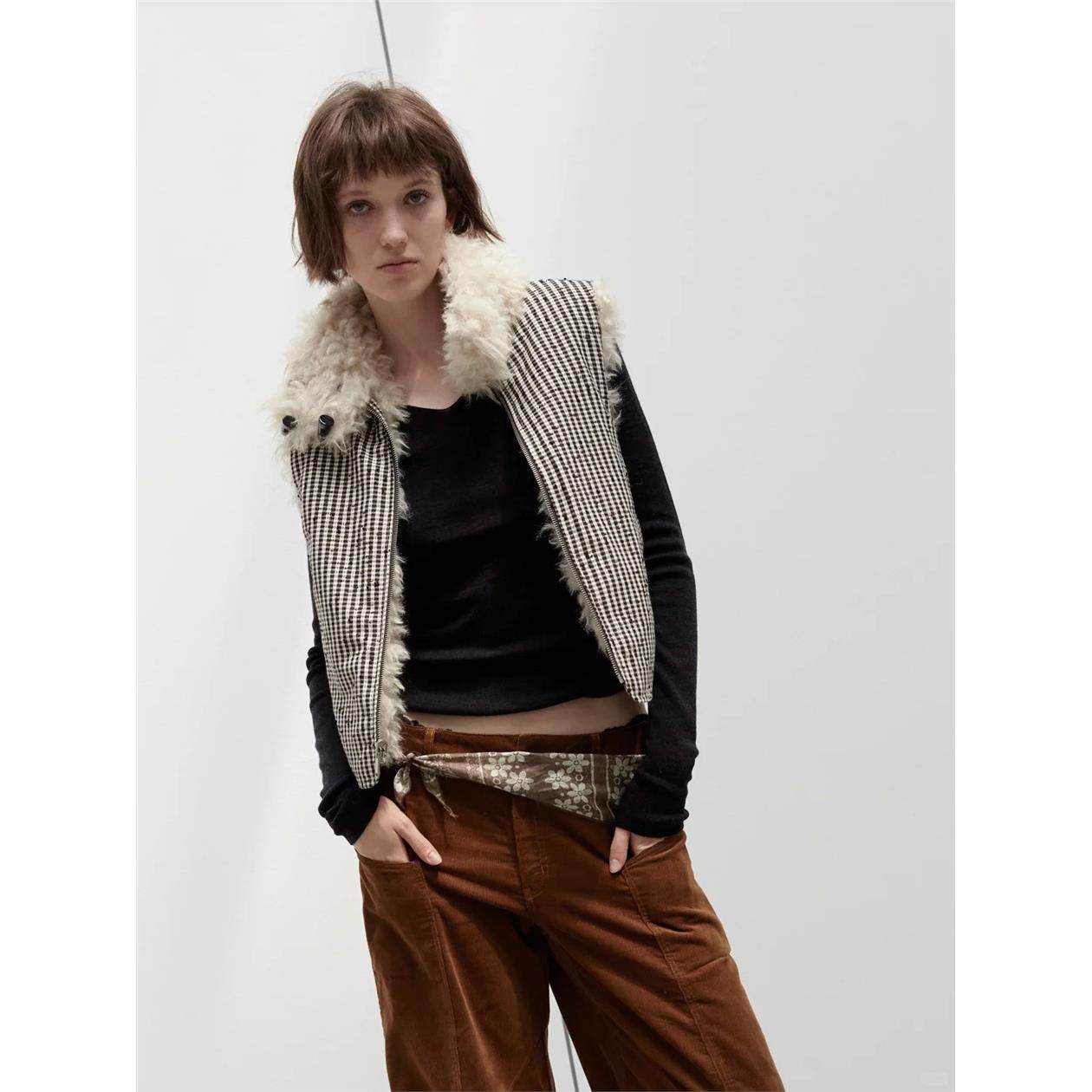 正确版】双面两穿羊羔绒马甲女2025秋冬覆古格纹高领百搭拉炼外套,女装/女士精品,马夹,淘宝优惠券,粉丝福利购,淘宝优惠卷