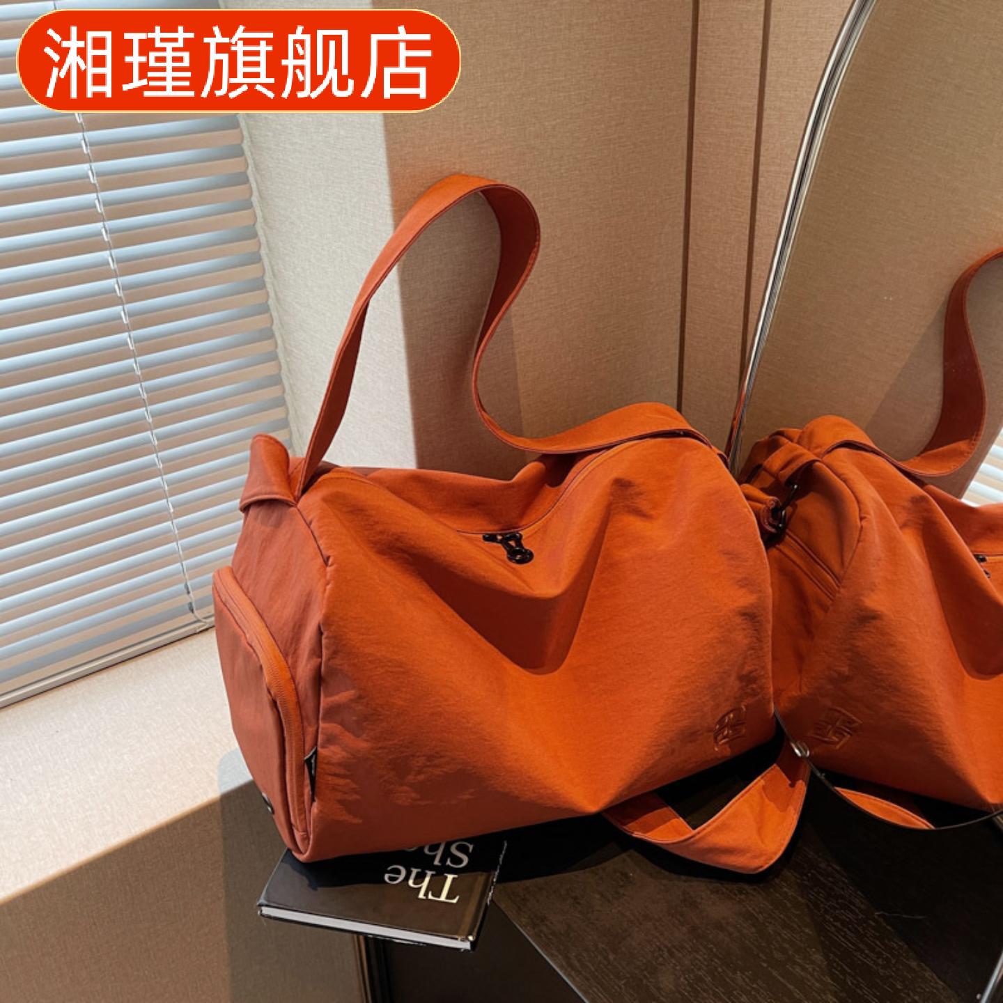 运动包女大容量健身短途旅行单肩