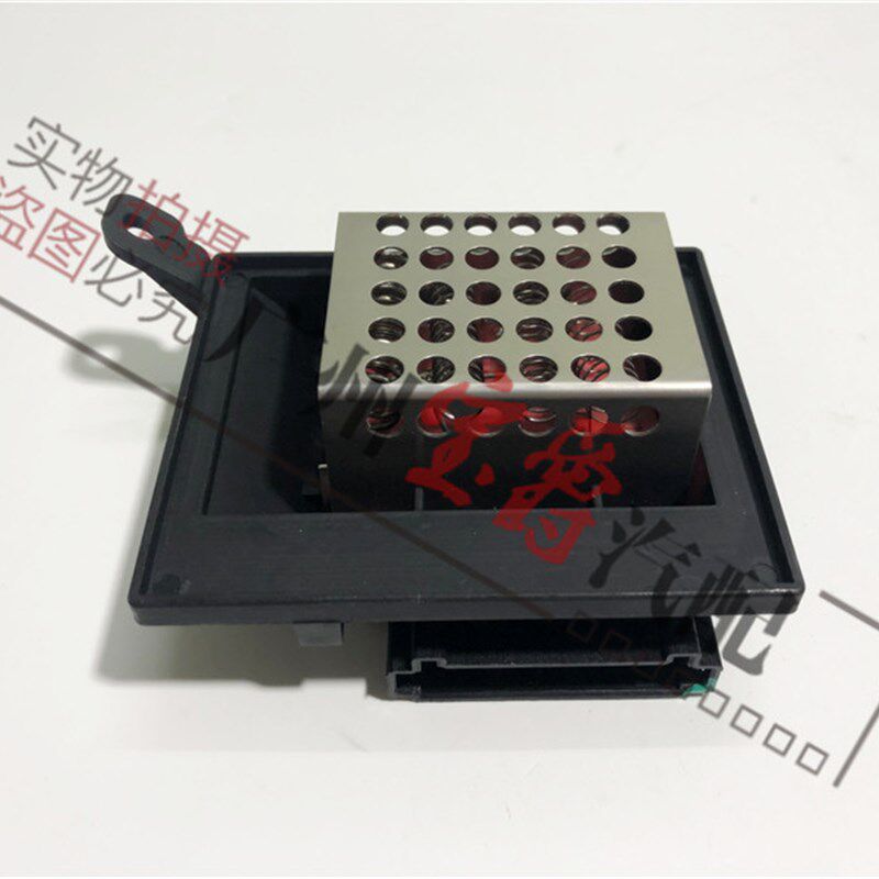 适用奔驰W636唯雅诺W639威霆VIANO鼓风机W636电阻W639模块调节器