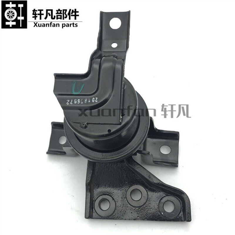 适用奇瑞A5 E5 旗云3右悬置软垫  机脚垫 机爪胶套发动机右支架垫