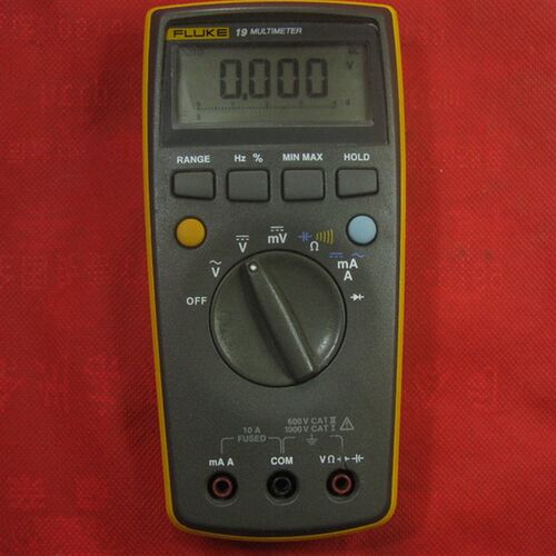 福禄克 fluke19万用电表成色好  显示屏 屏幕