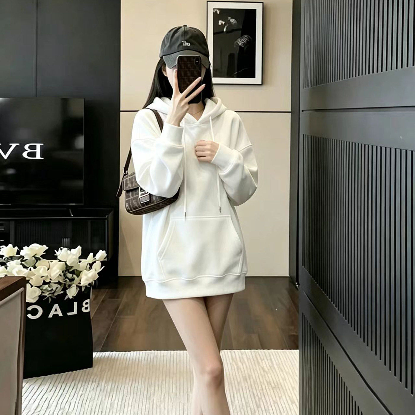 韩版2026新款白色连帽卫衣女秋冬季中长款宽松加绒慵懒风帽衫上衣
