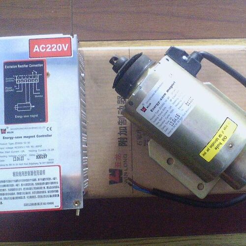 全新原装扶梯附加制动器电磁铁ZDS50/10-30J申龙通力嘉捷电梯抱闸