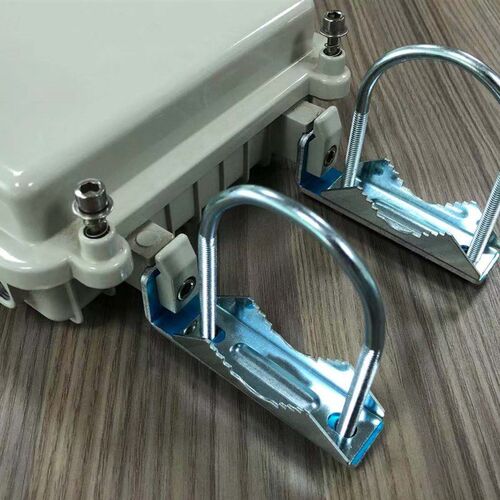 AP网桥夹码 0102030506铝合金防水盒系列专用 抱杆 夹具