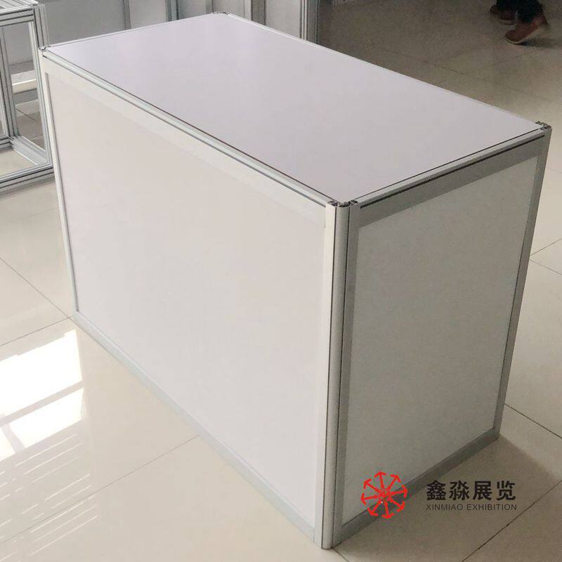 会展前台桌标摊折叠桌展览折叠前台标准摊位桌子直销折叠款