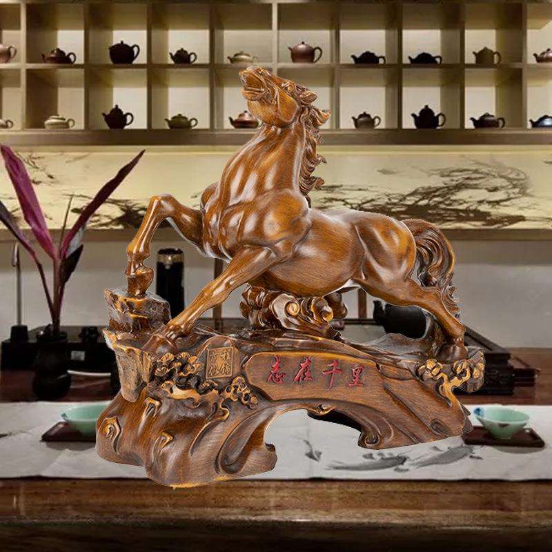 志在千里马摆件 树脂雕刻工艺客厅摆件千里马木质工艺品 量大优惠