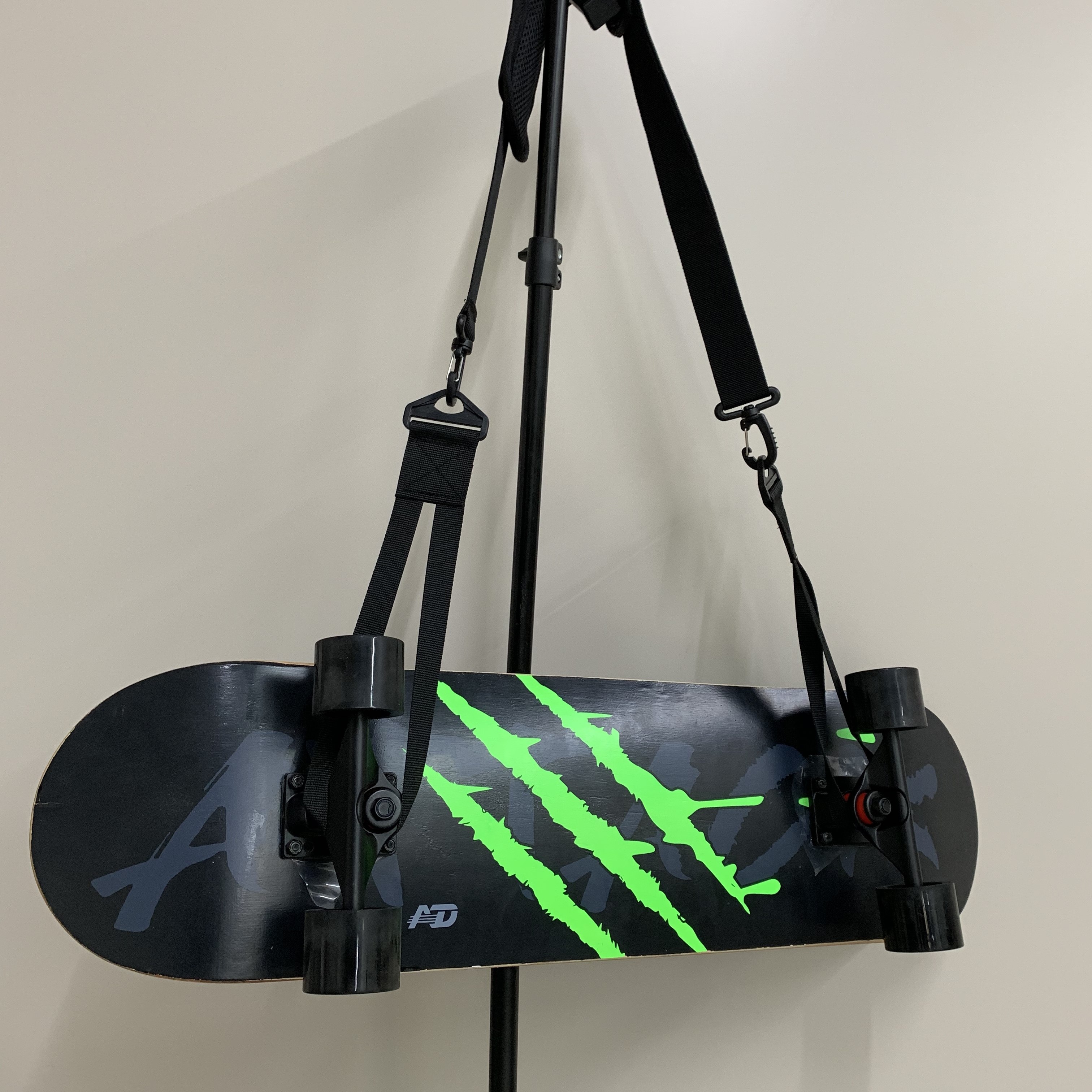 可调节长板背带冲浪板双翘板电动滑板陆冲板单肩斜挎黑色肩背带,户外/登山/野营/旅行用品,滑雪配件,淘宝优惠券,粉丝福利购,淘宝优惠卷