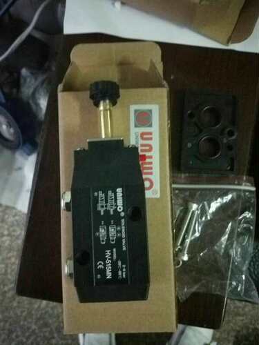 USV-253024 进口UNIWO电磁阀HV-518N气动换向阀HV-518MN  HV-515N