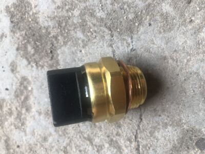 五征三轮车五征奥翔1600A款1500A款电动散热器温控继电器电子水箱